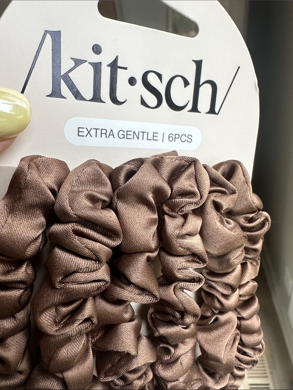 Kitsch Satin Scrunchies 6-Pack — Chocolate Brown Set - Picture 2 of 3